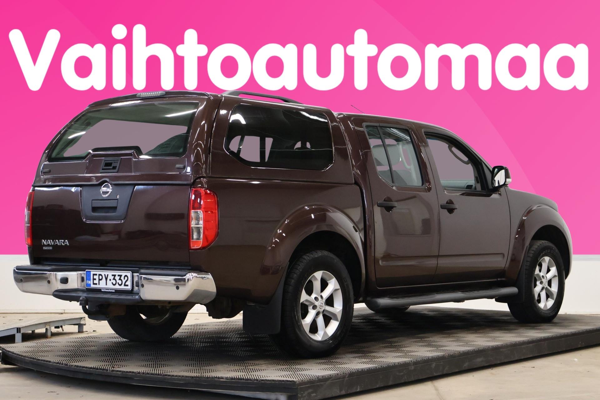 NISSAN Navara 2012