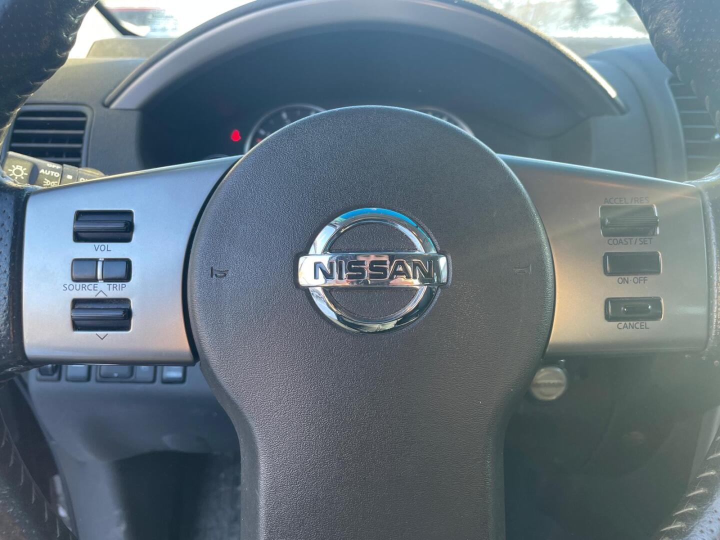 NISSAN Pathfinder 2007