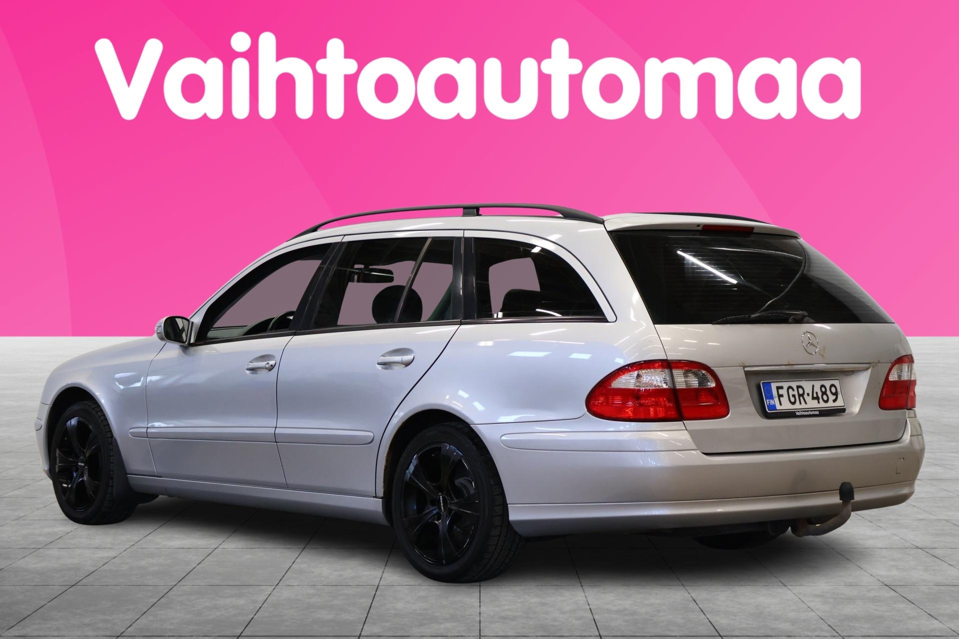 MERCEDES-BENZ E 2004