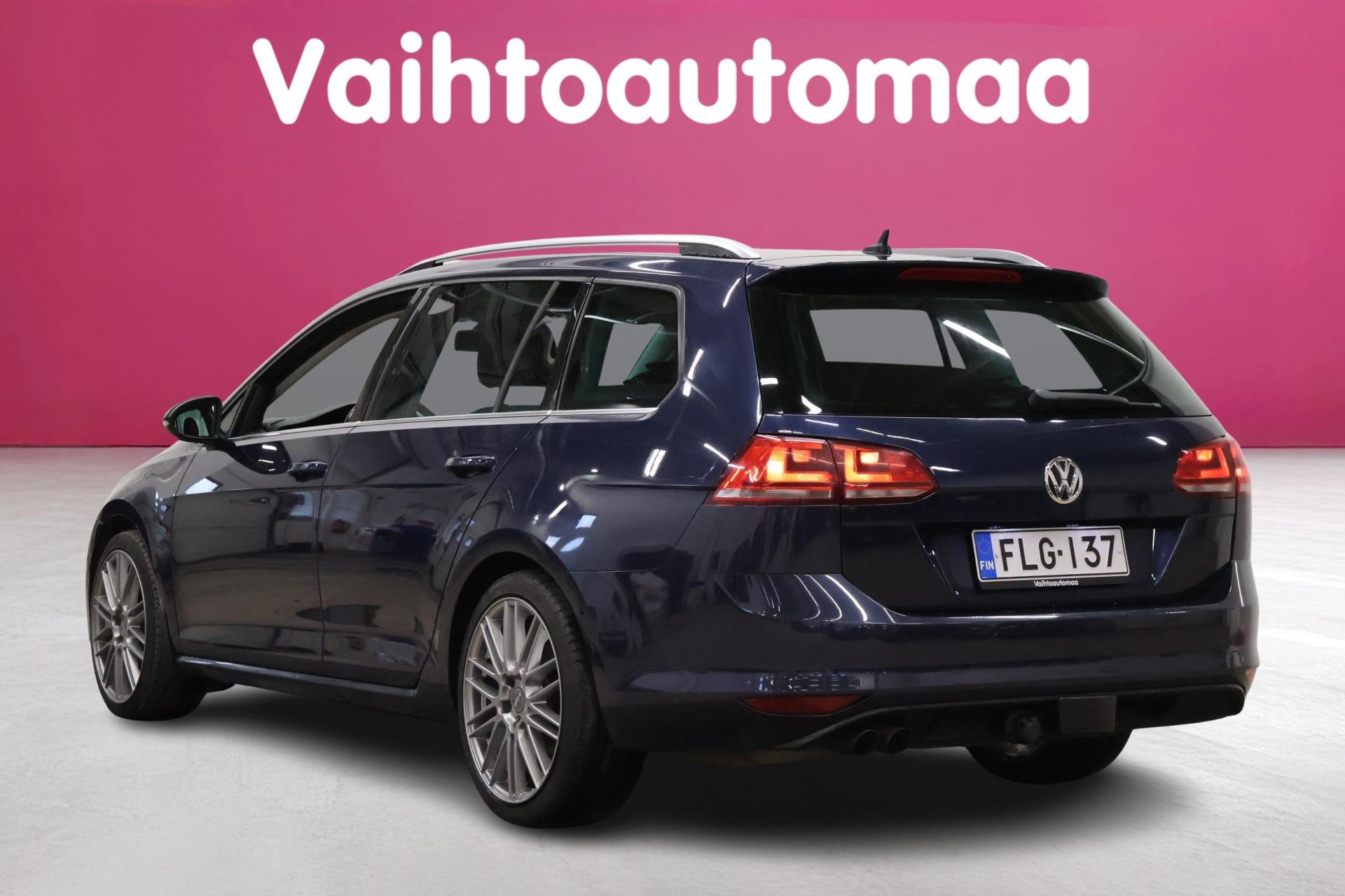 VOLKSWAGEN Golf 2013
