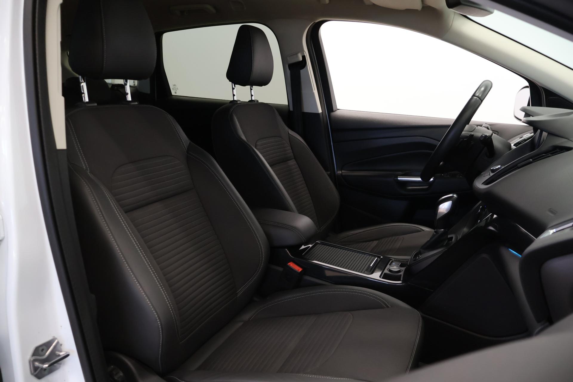 FORD Kuga 2019