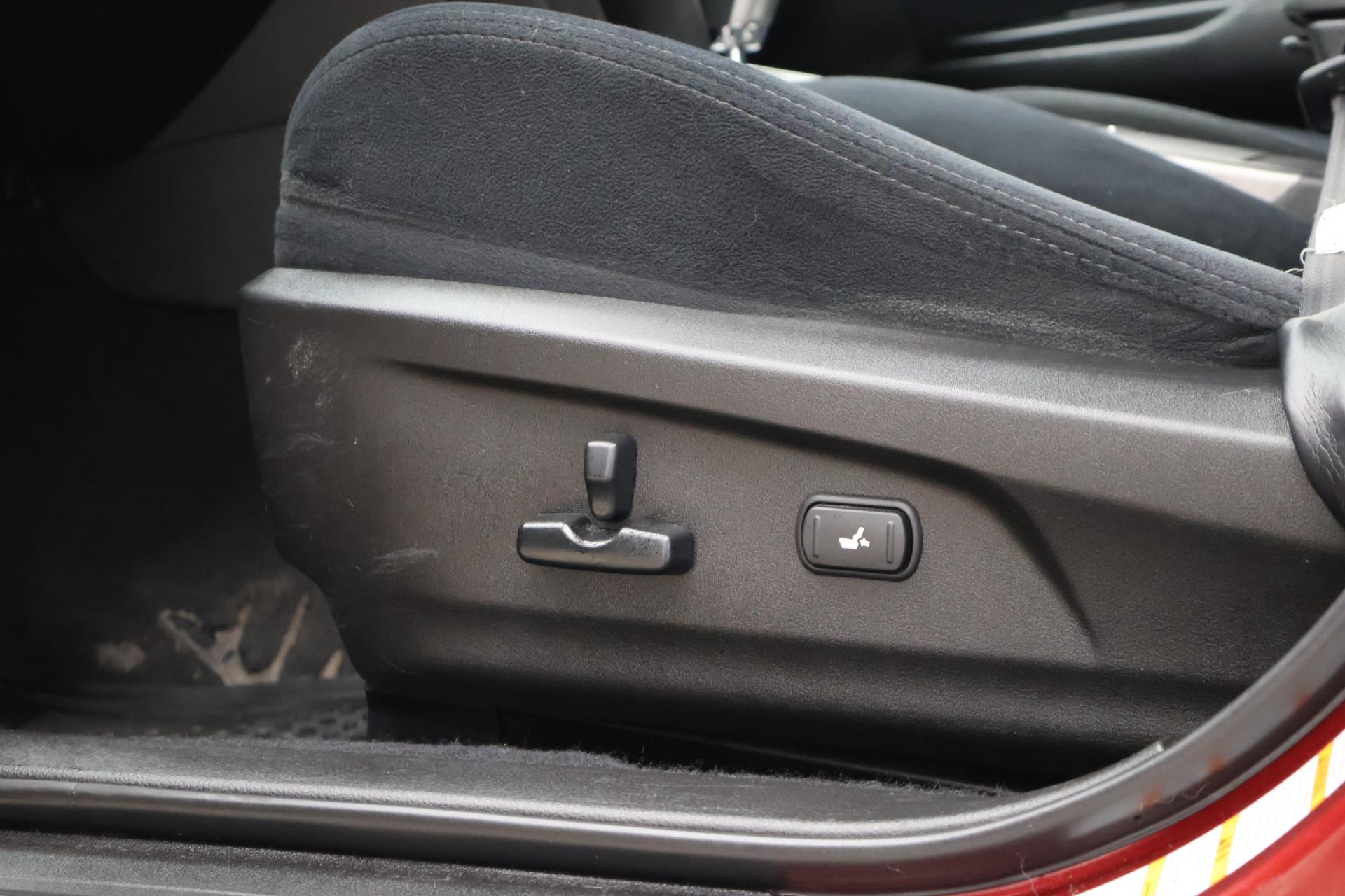 SUBARU Outback 2011
