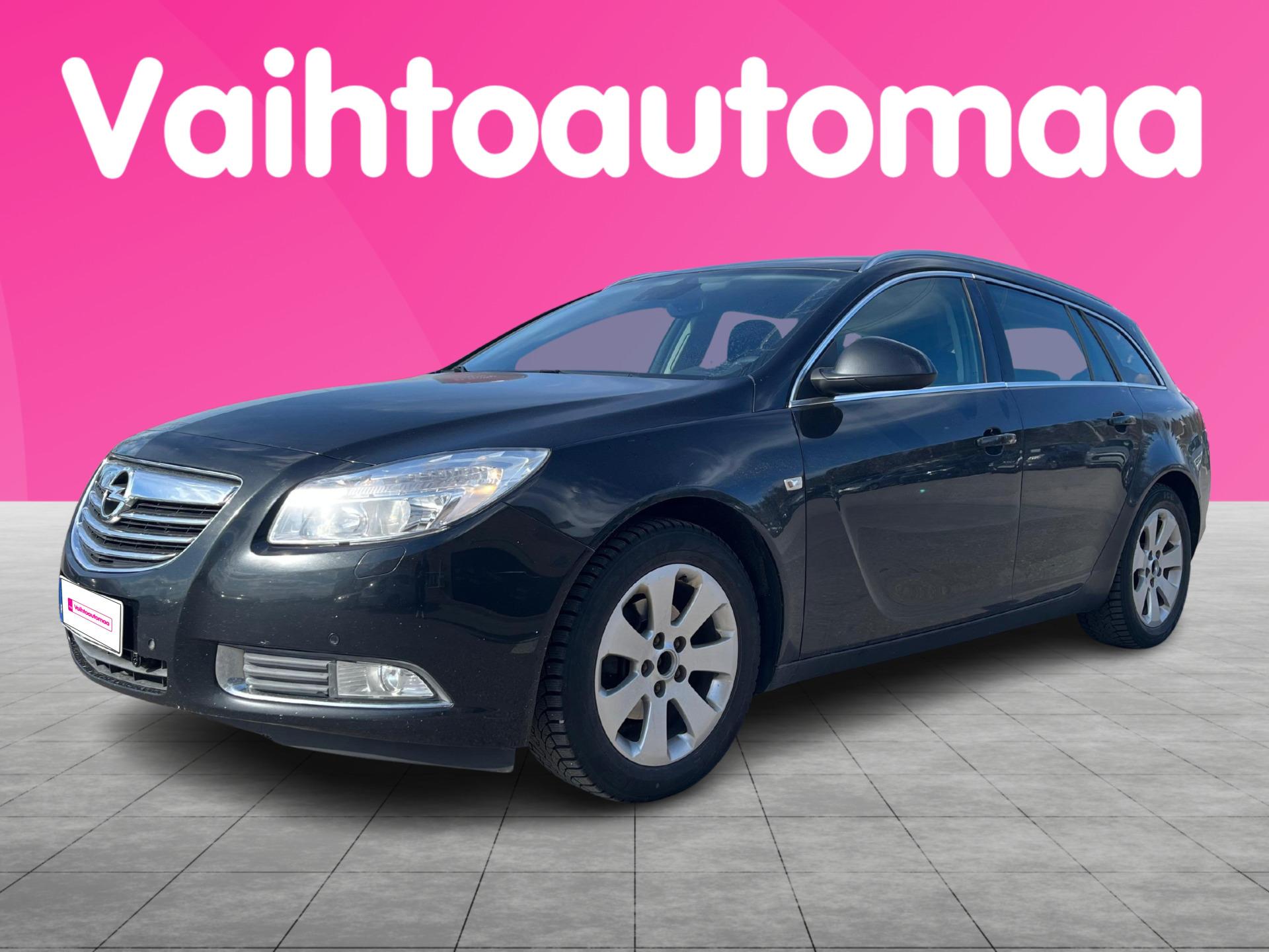 OPEL Insignia 2012