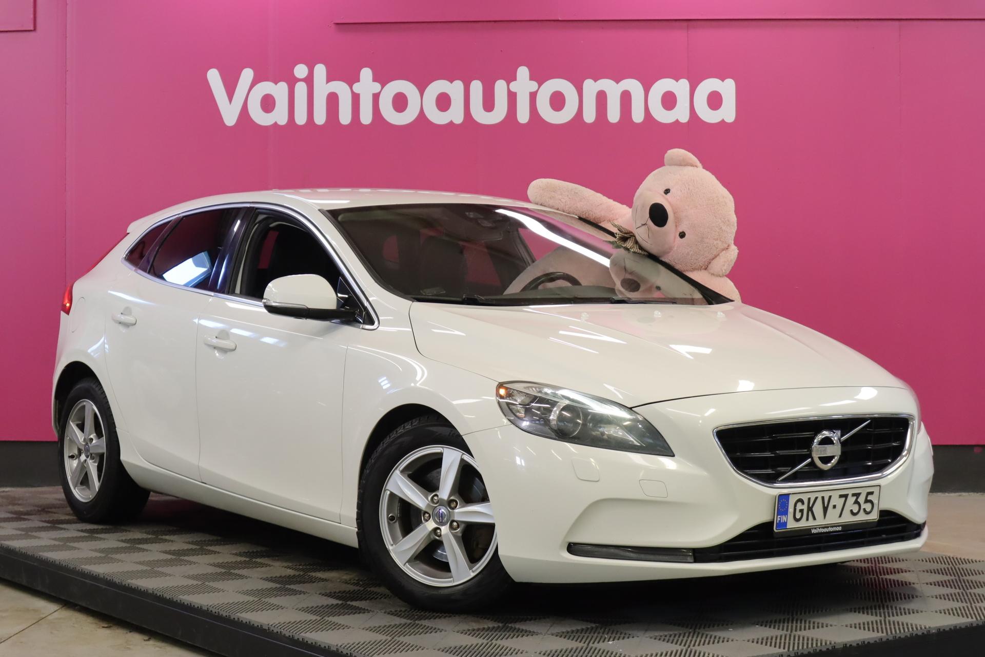 VOLVO V40 2013