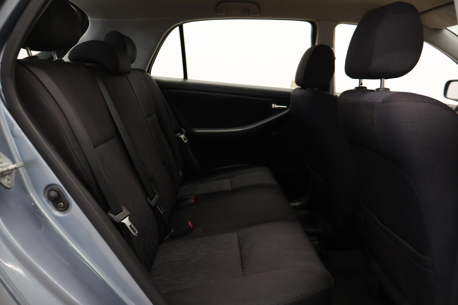TOYOTA Corolla 2004