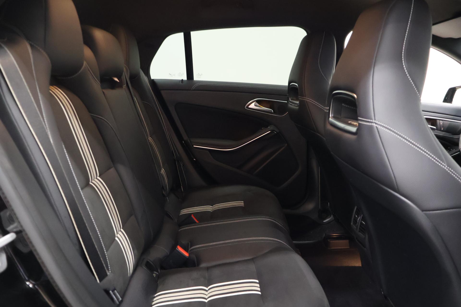 MERCEDES-BENZ CLA 2018