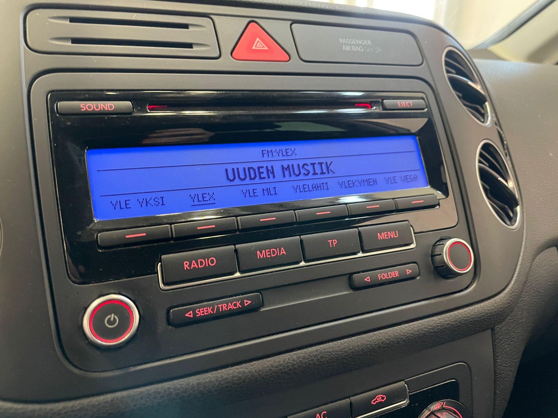 VOLKSWAGEN Golf Plus 2010