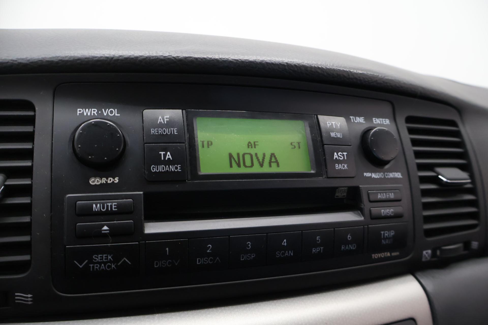 TOYOTA Corolla 2005