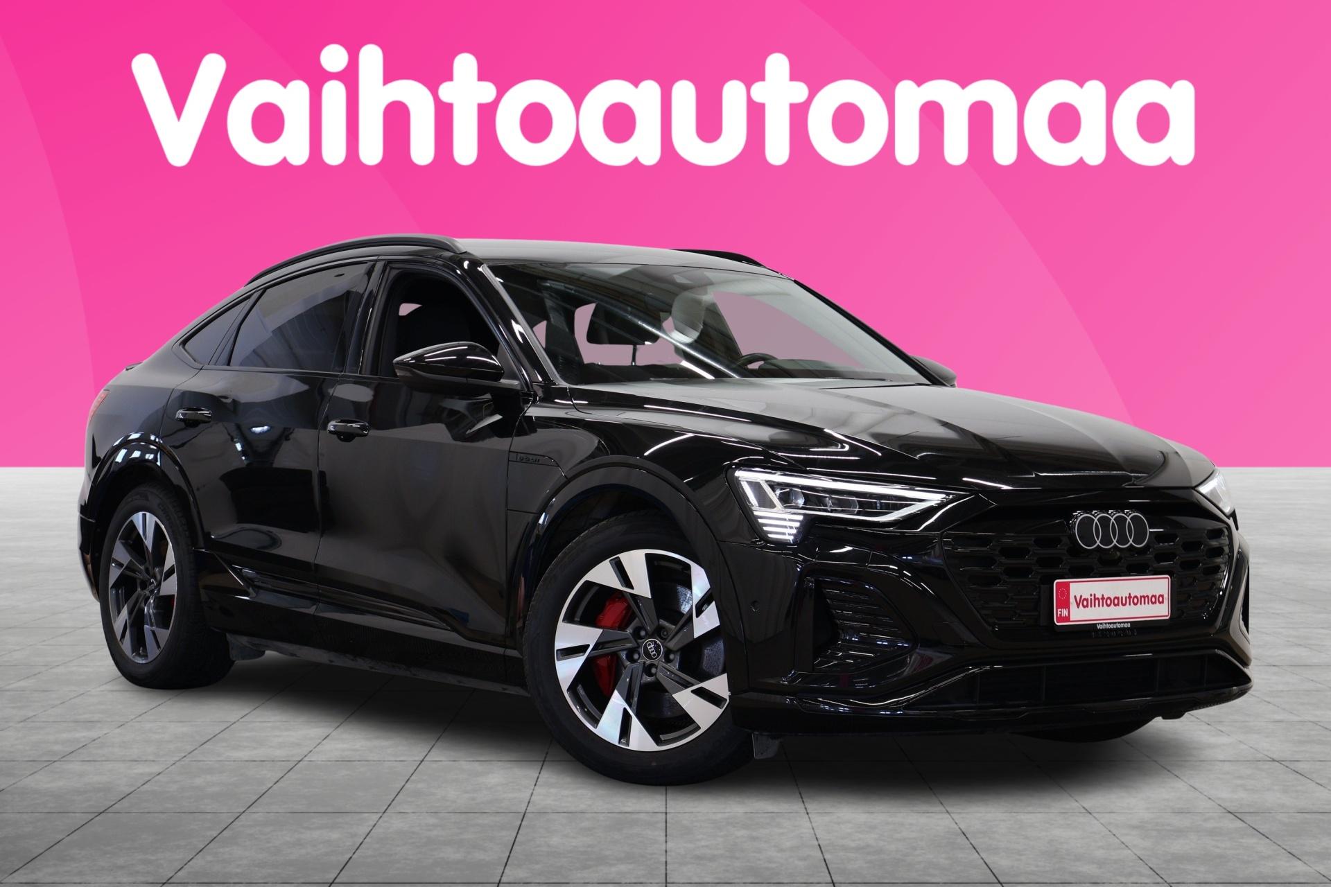 AUDI Q8 e-tron 1