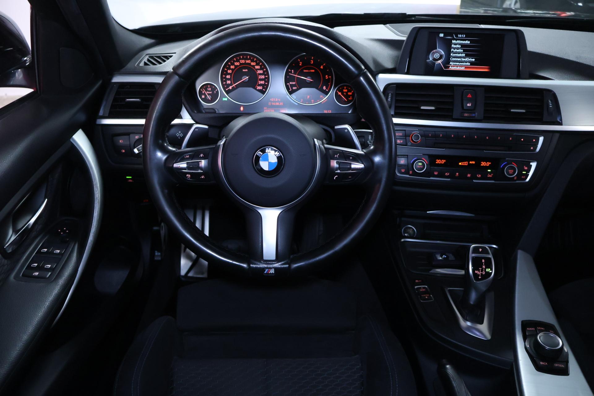 BMW 320 2015