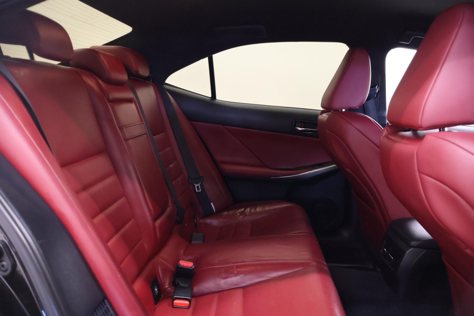 LEXUS IS 2014