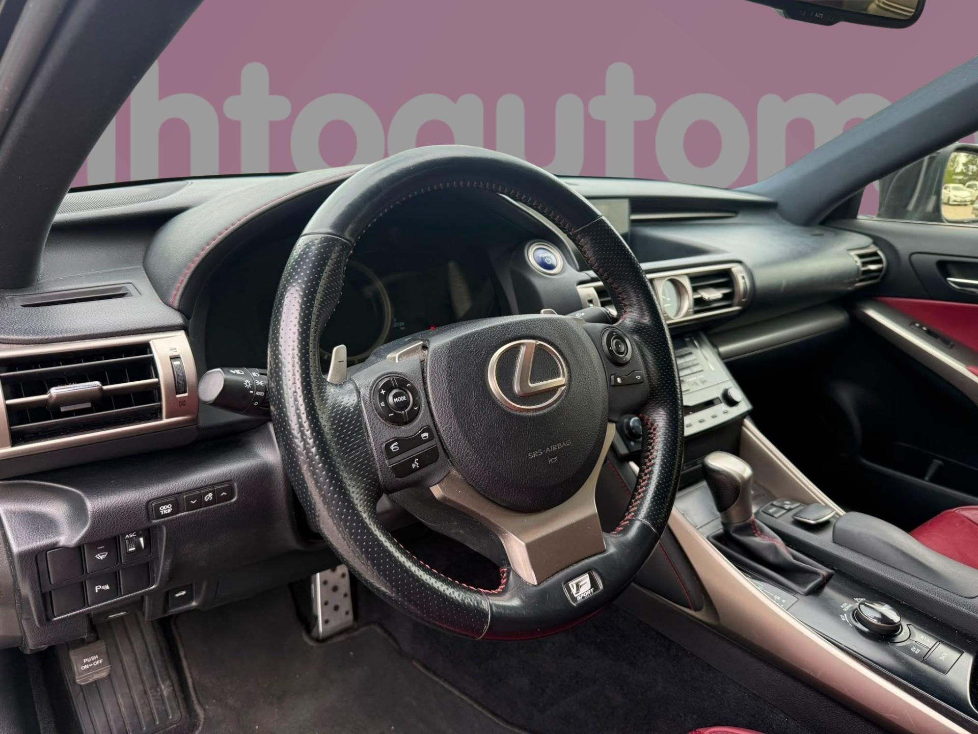 LEXUS IS 2014