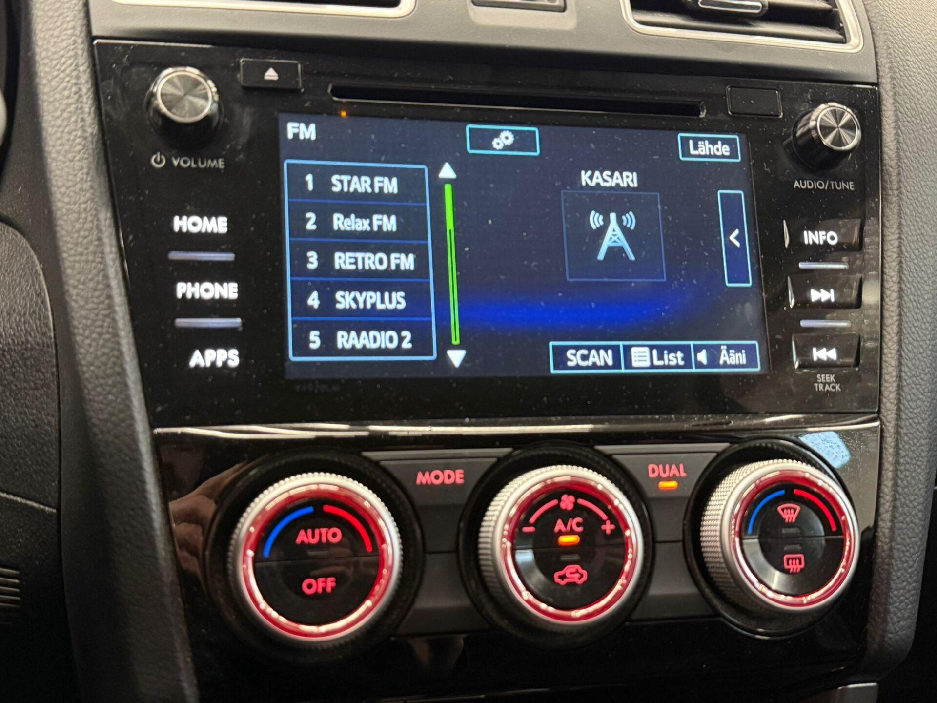 SUBARU Forester 2017