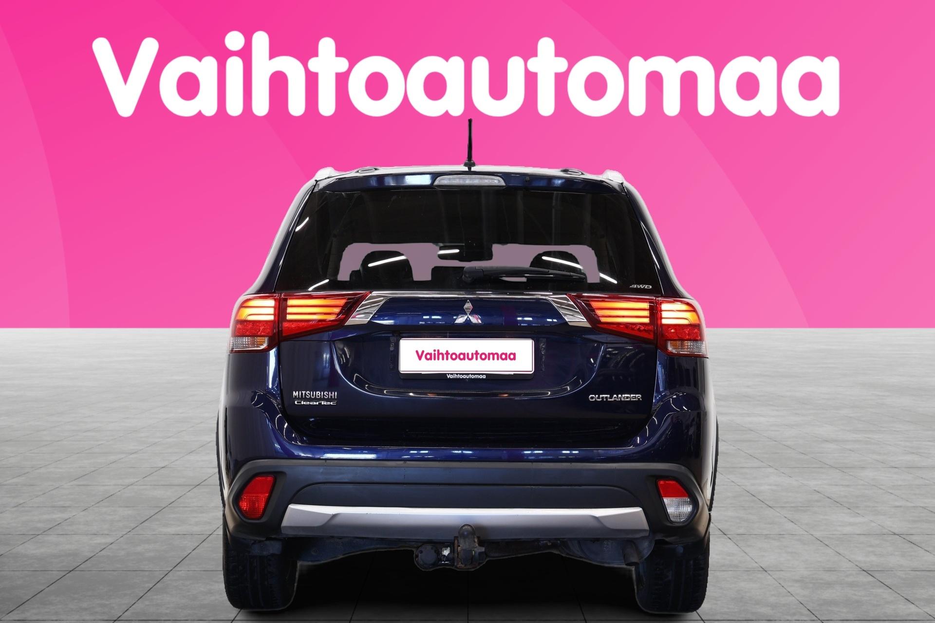 MITSUBISHI Outlander 2016