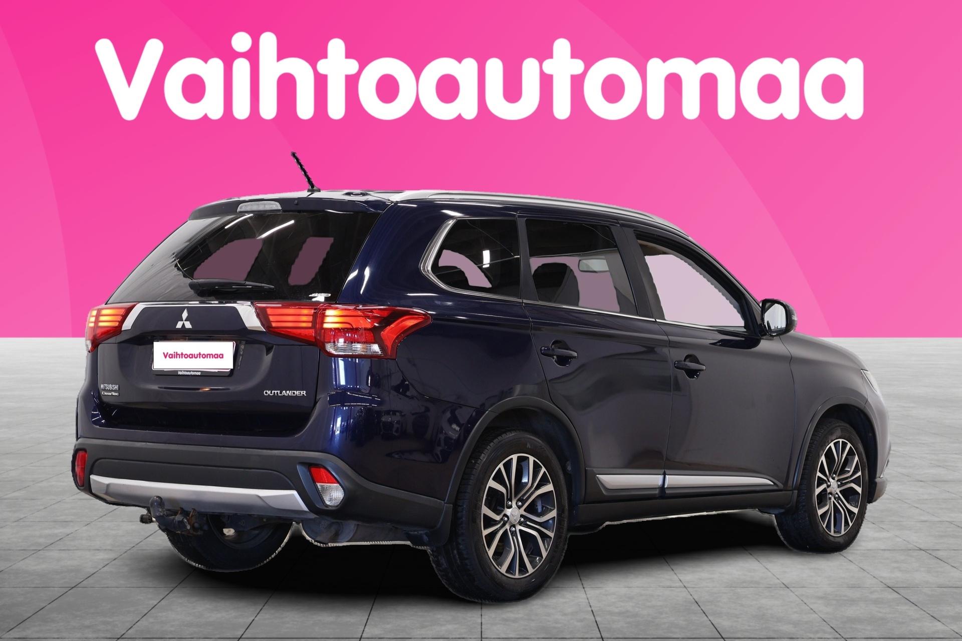 MITSUBISHI Outlander 2016