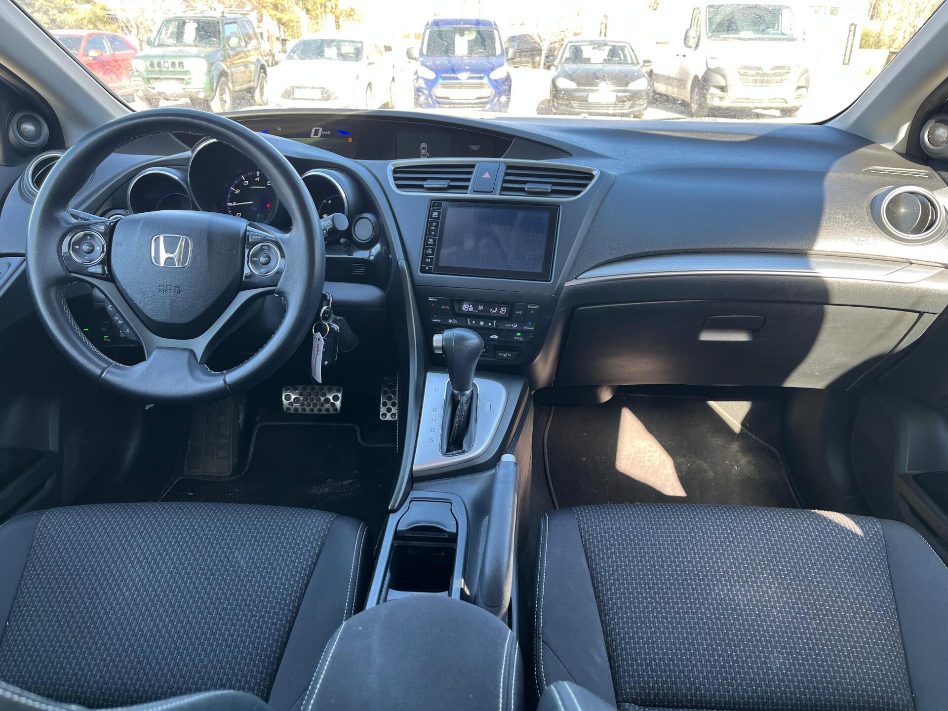 HONDA Civic 2015