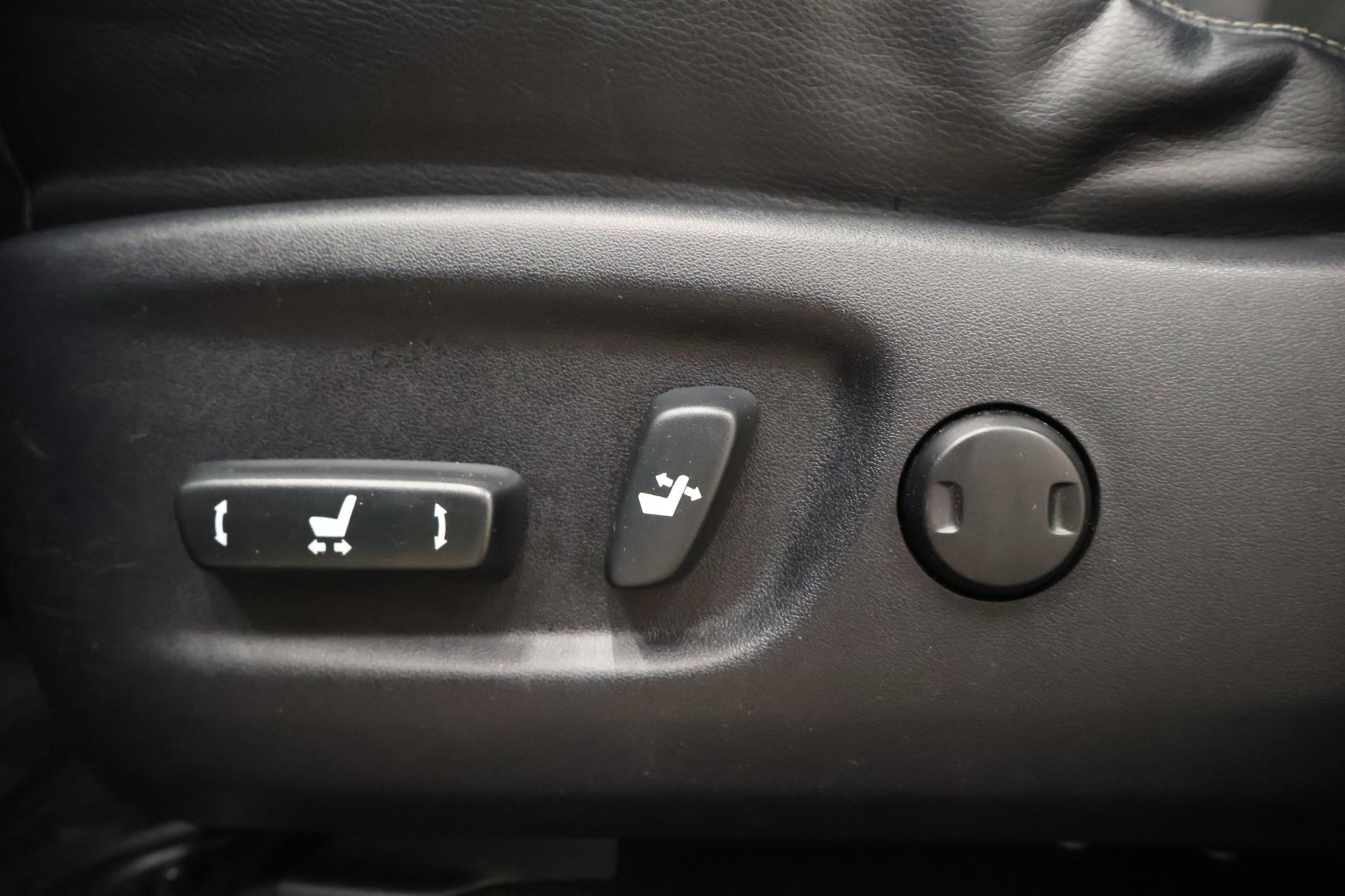TOYOTA RAV4 2013