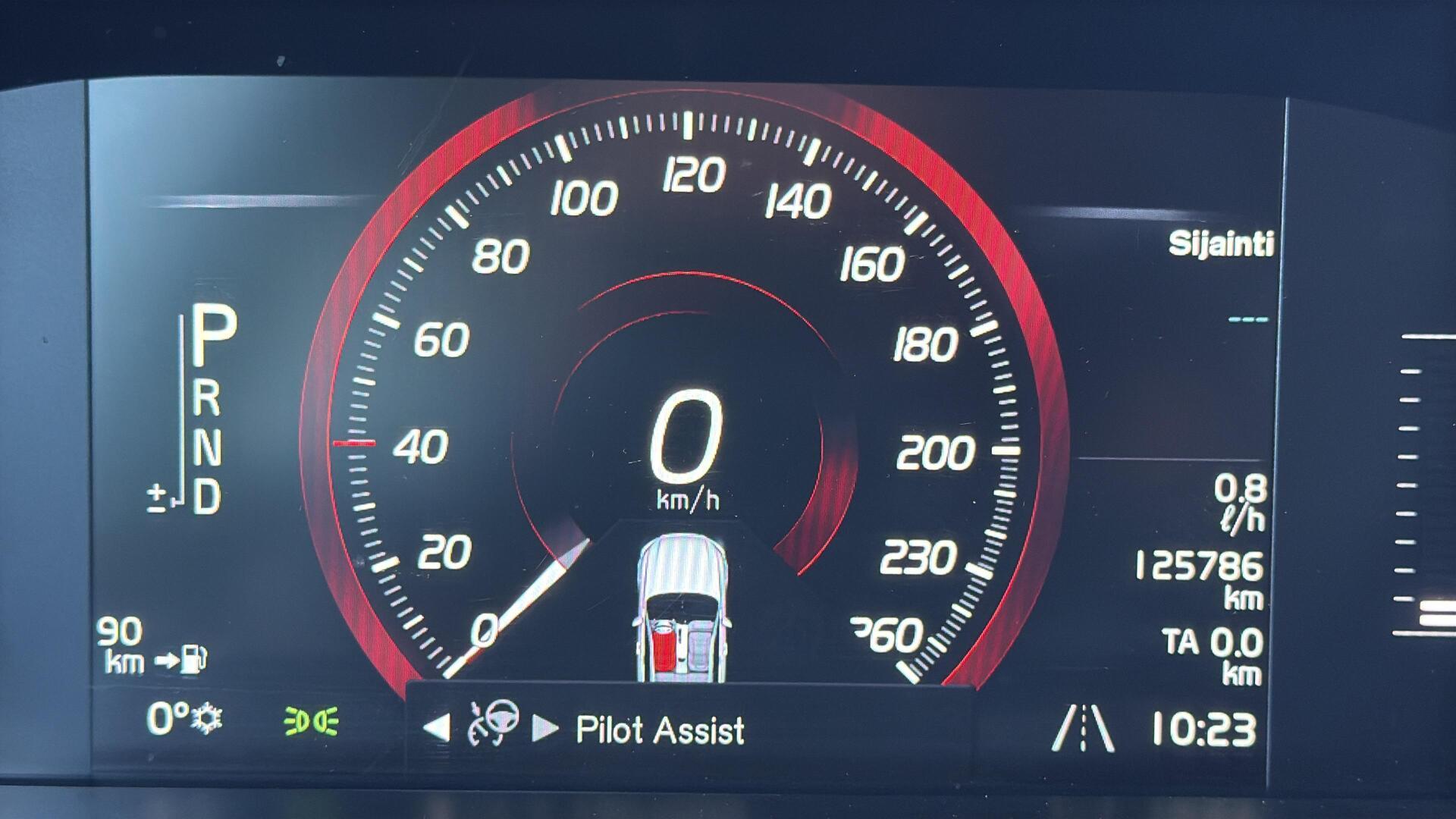 VOLVO V90 Cross Country 2017