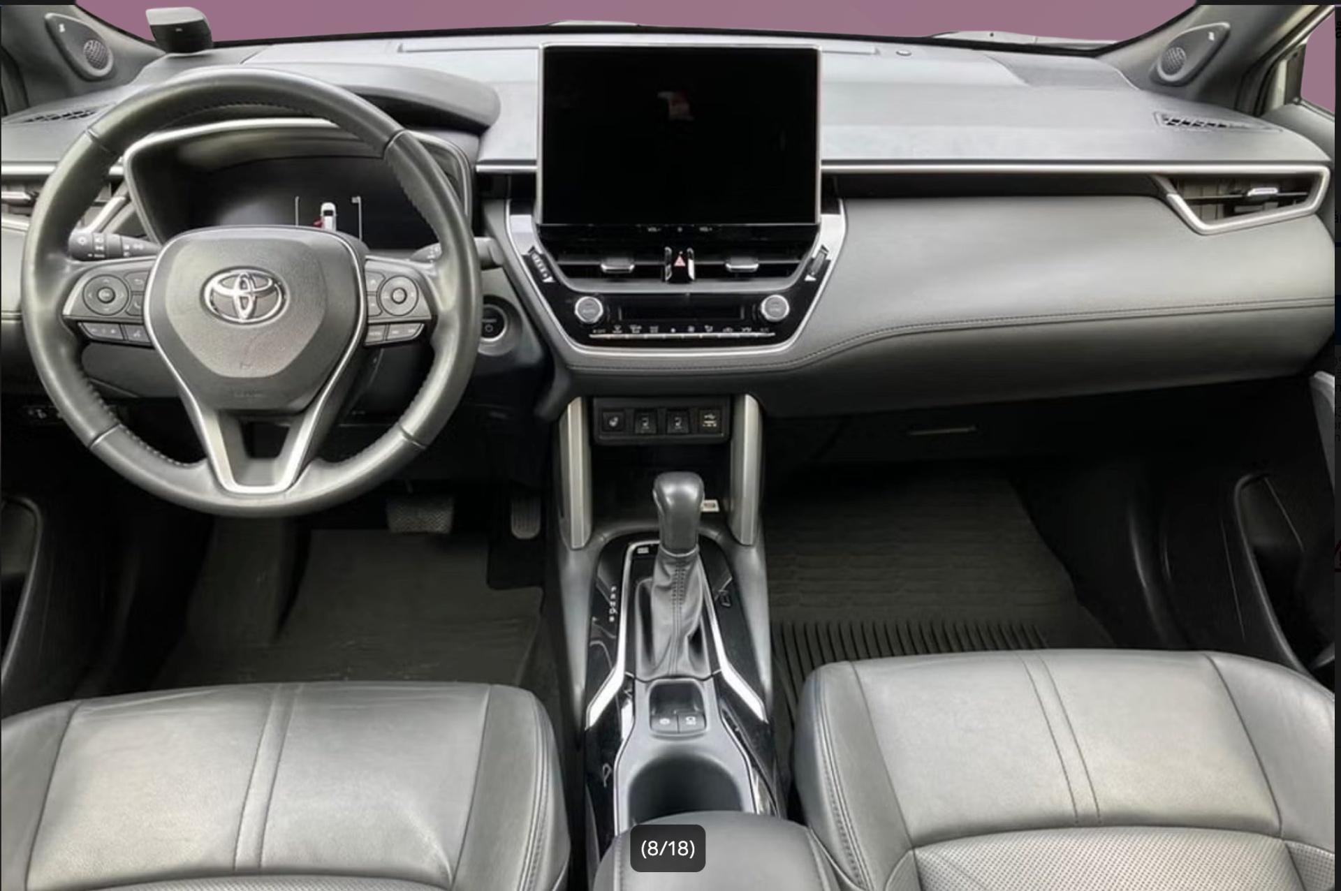 TOYOTA Corolla Cross 2023