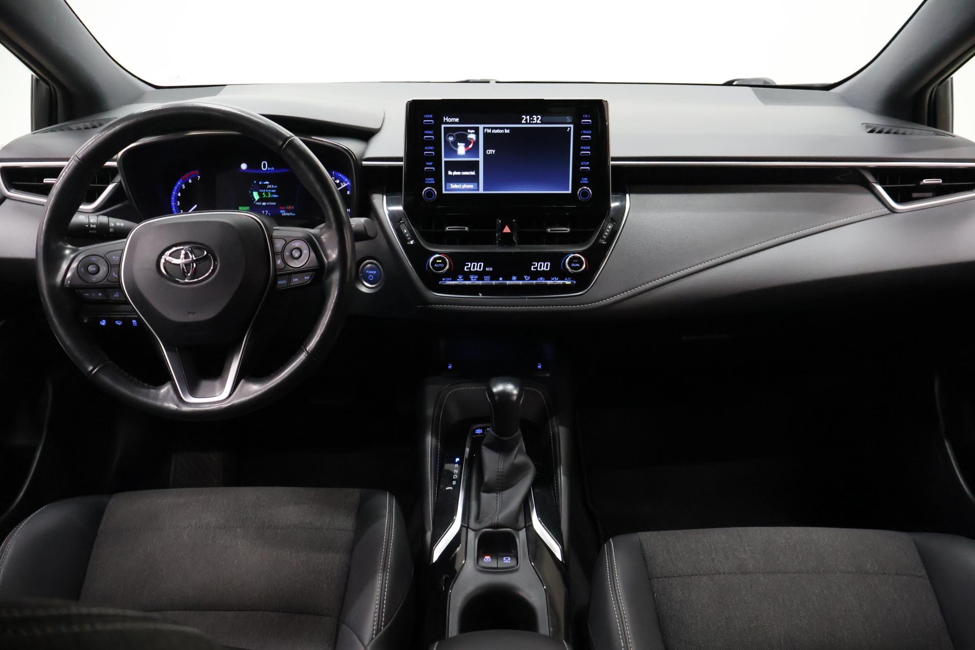 TOYOTA Corolla 2021