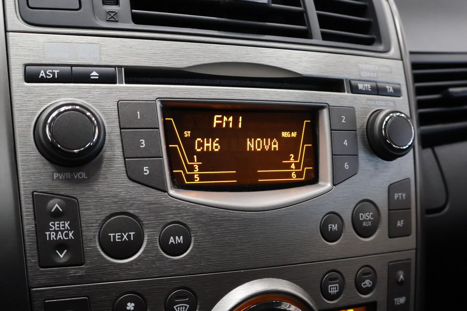 TOYOTA Verso 2009