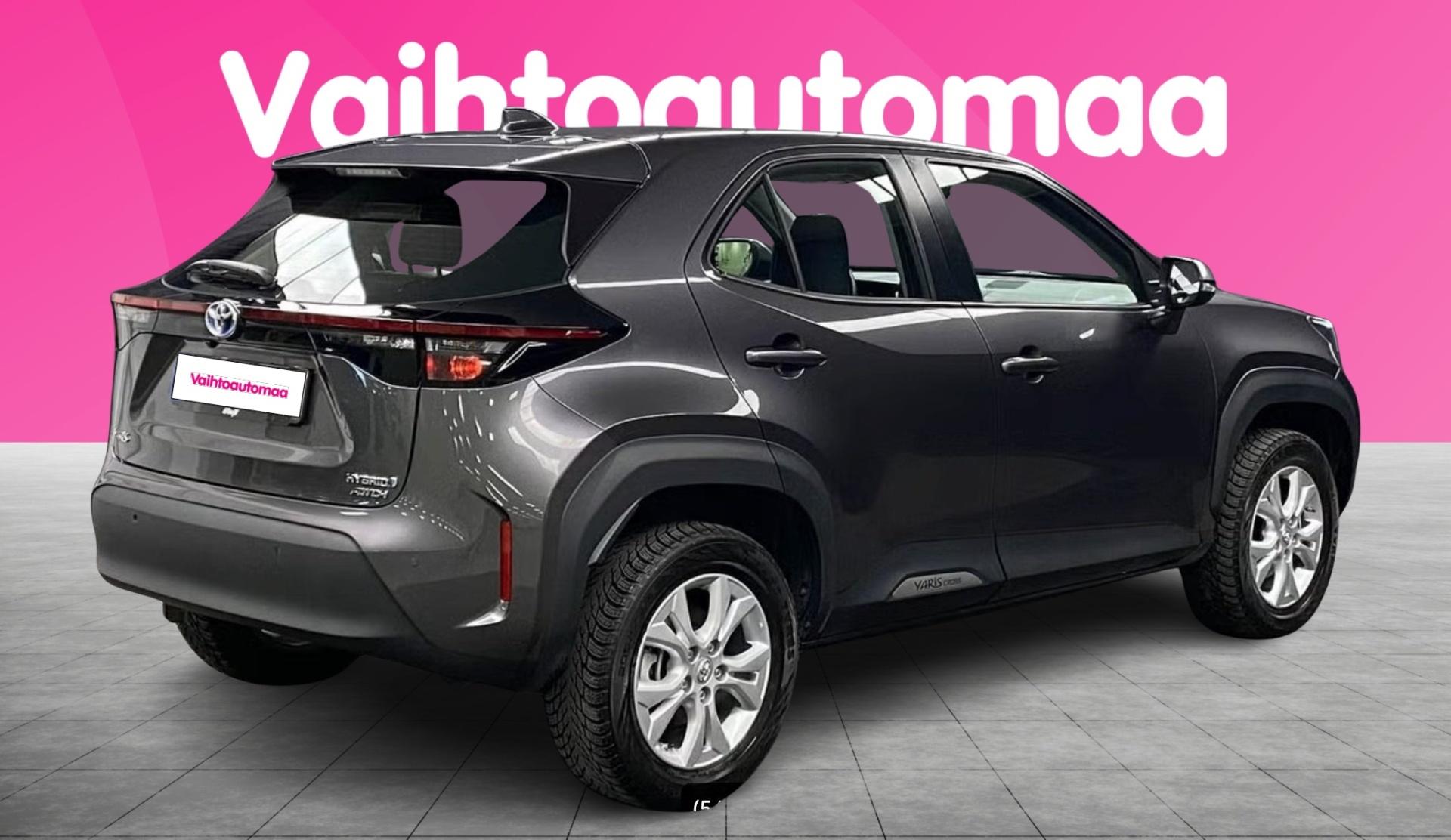 TOYOTA Yaris Cross 2022