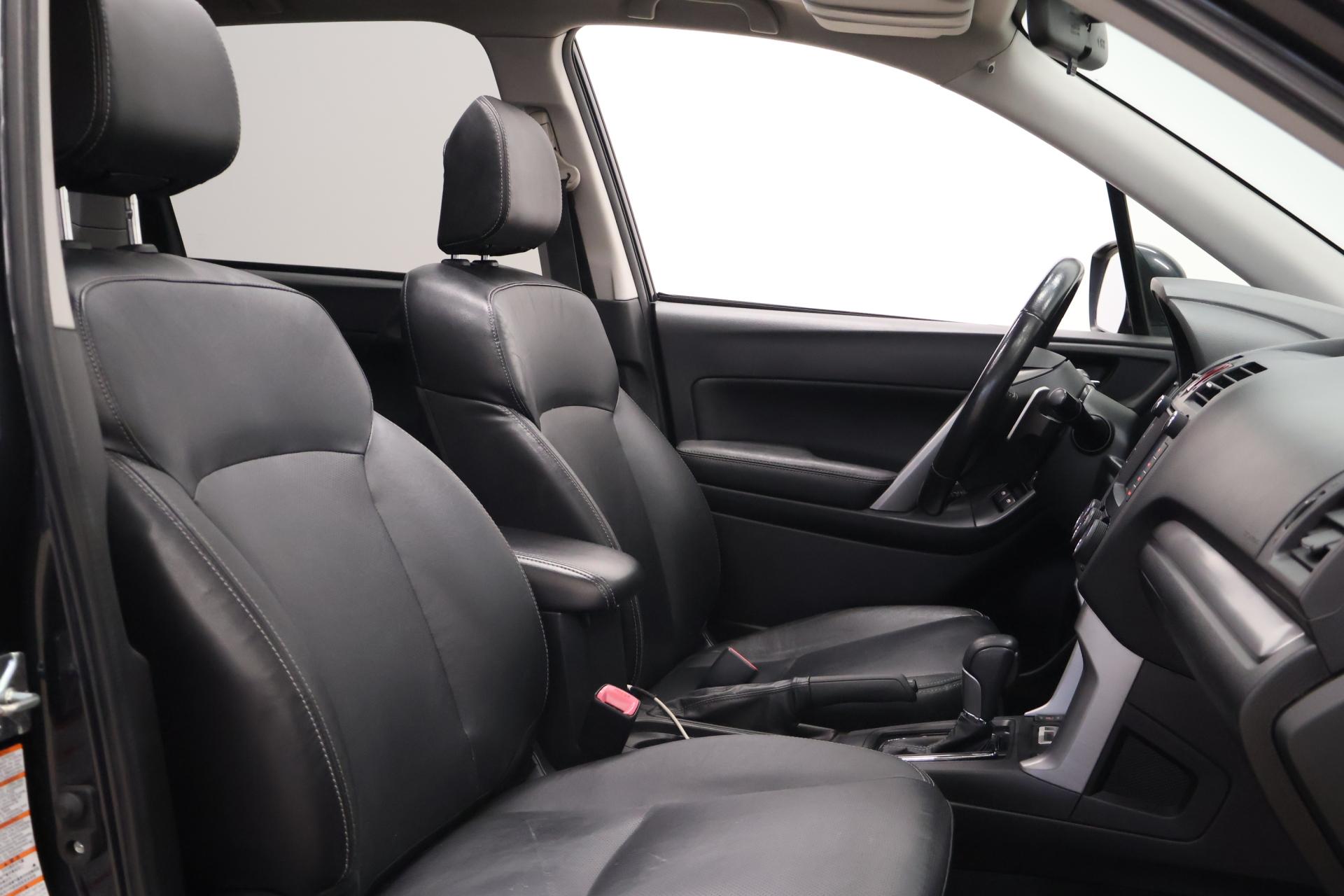 SUBARU Forester 2013