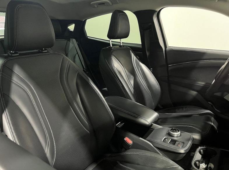 FORD Mustang Mach-E 2021