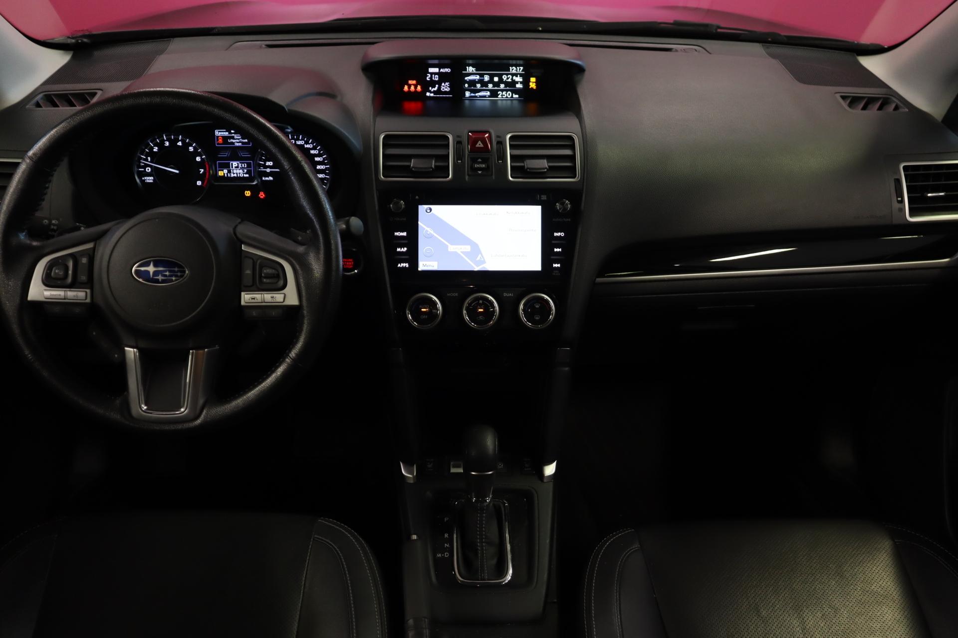 SUBARU Forester 2018