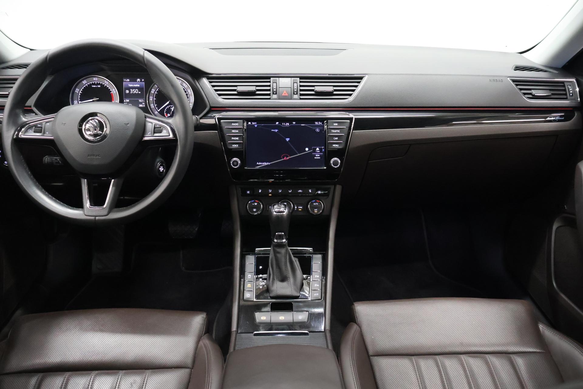 SKODA Superb 2017