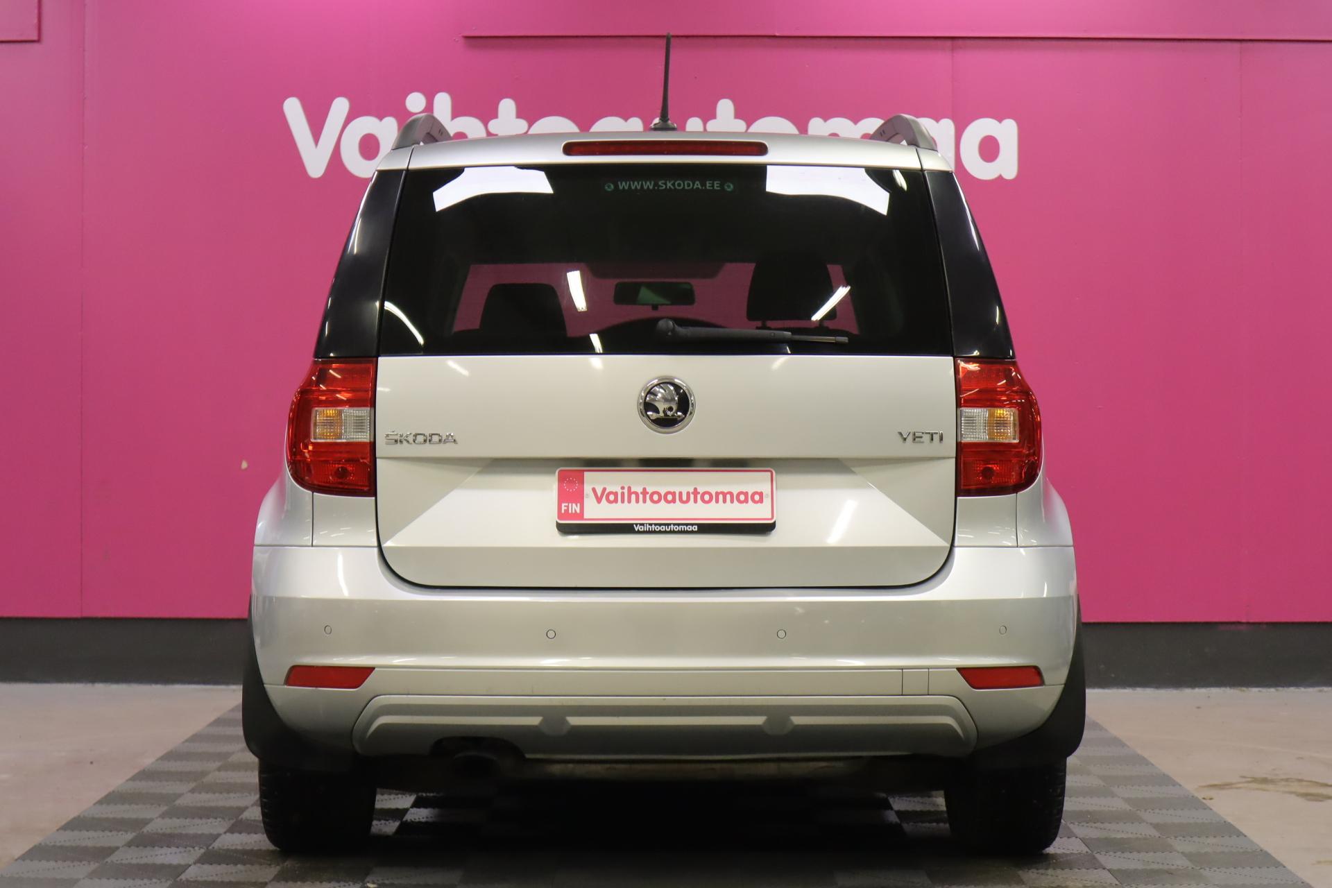 SKODA Yeti 2015