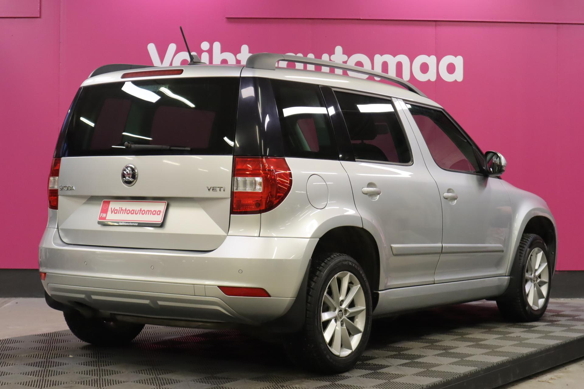 SKODA Yeti 2015