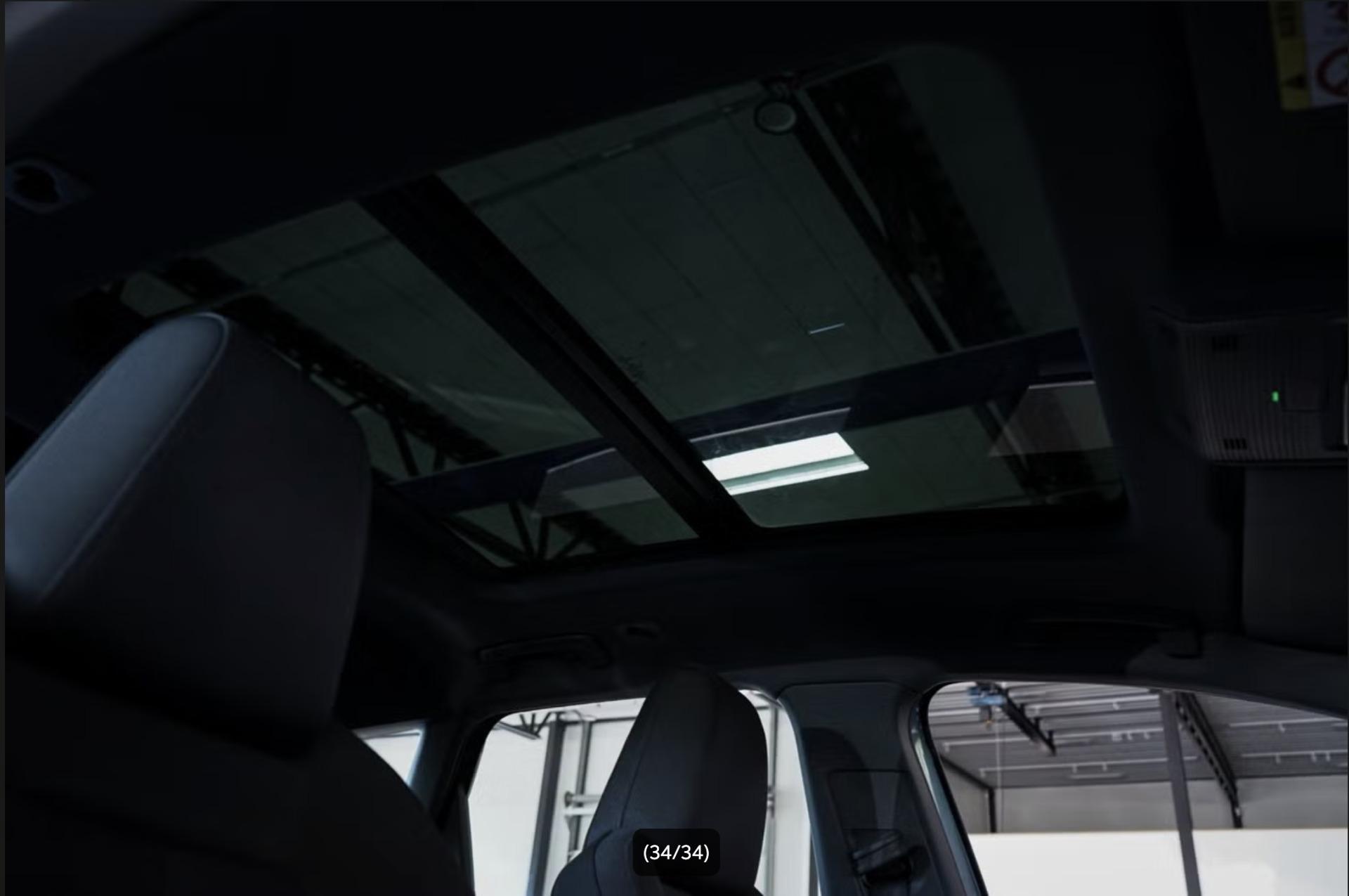 AUDI Q4 e-tron 2022