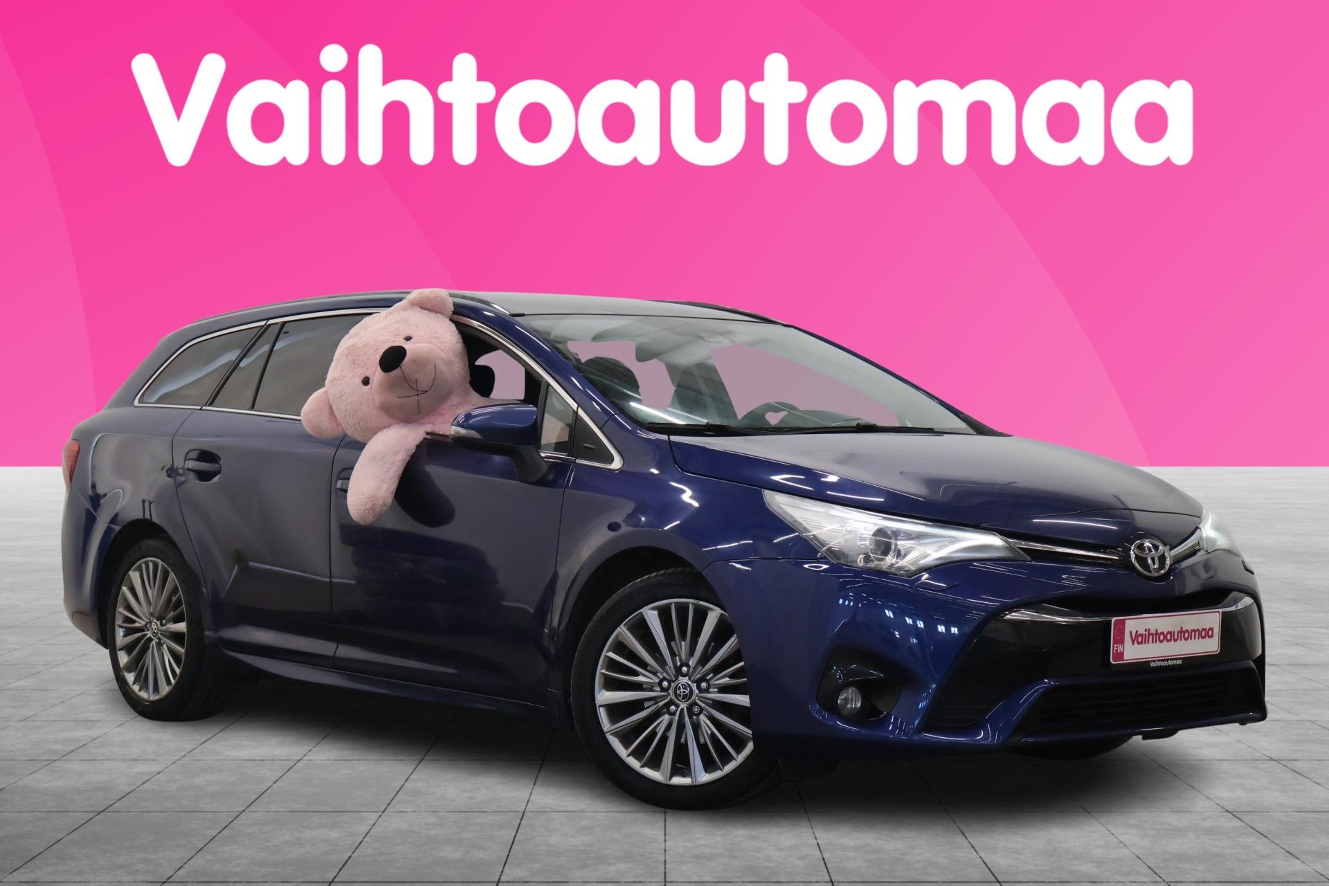 TOYOTA Avensis 2015