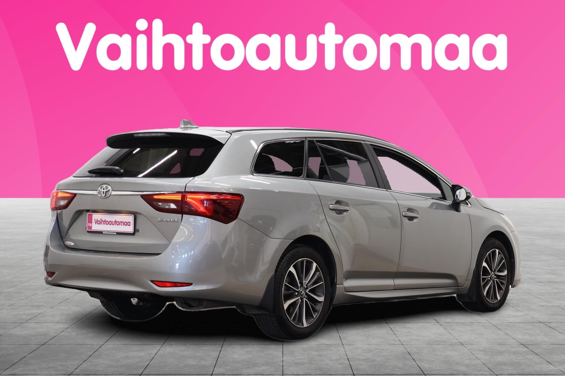 TOYOTA Avensis 2017