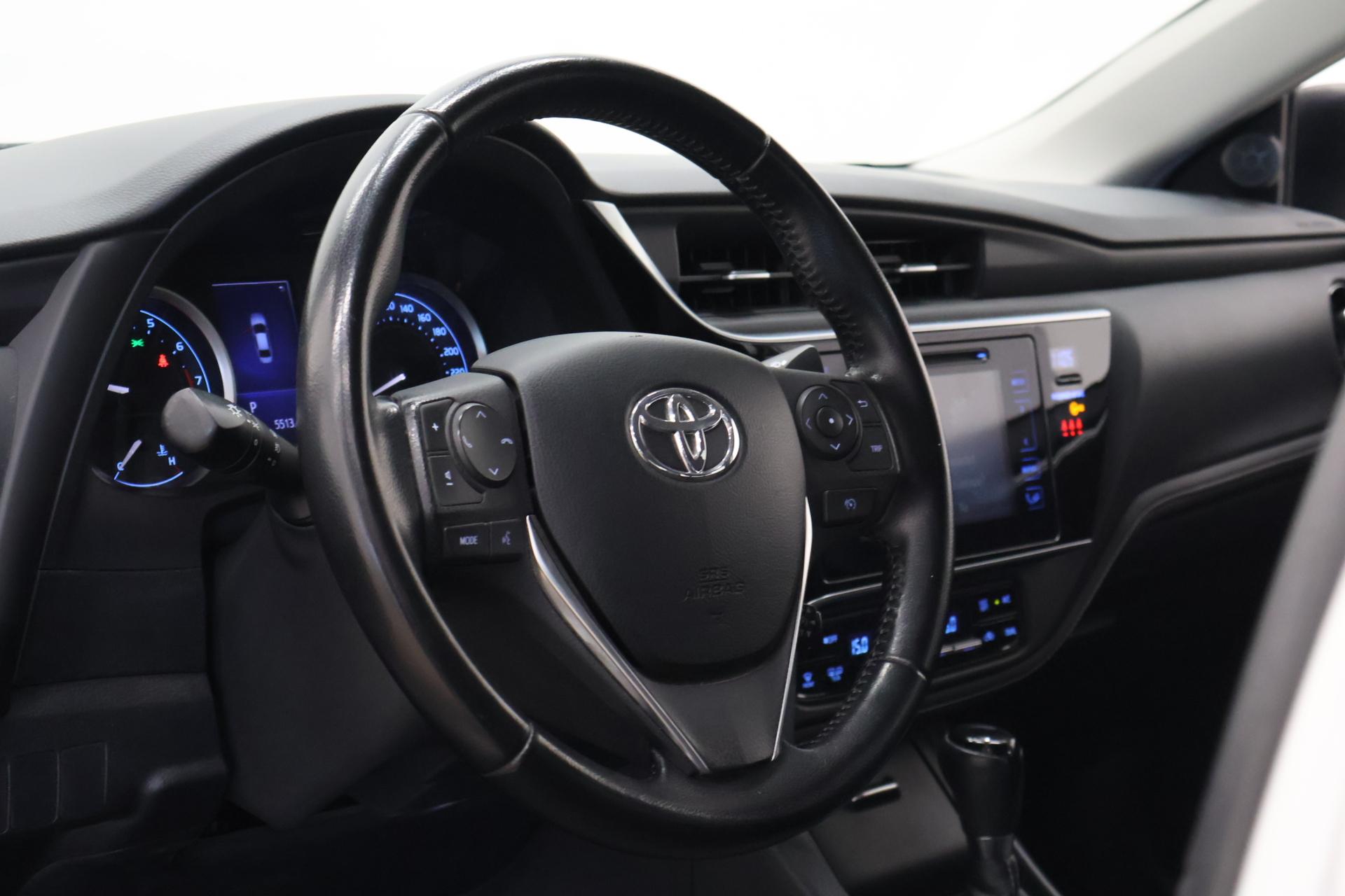 TOYOTA Corolla 2016