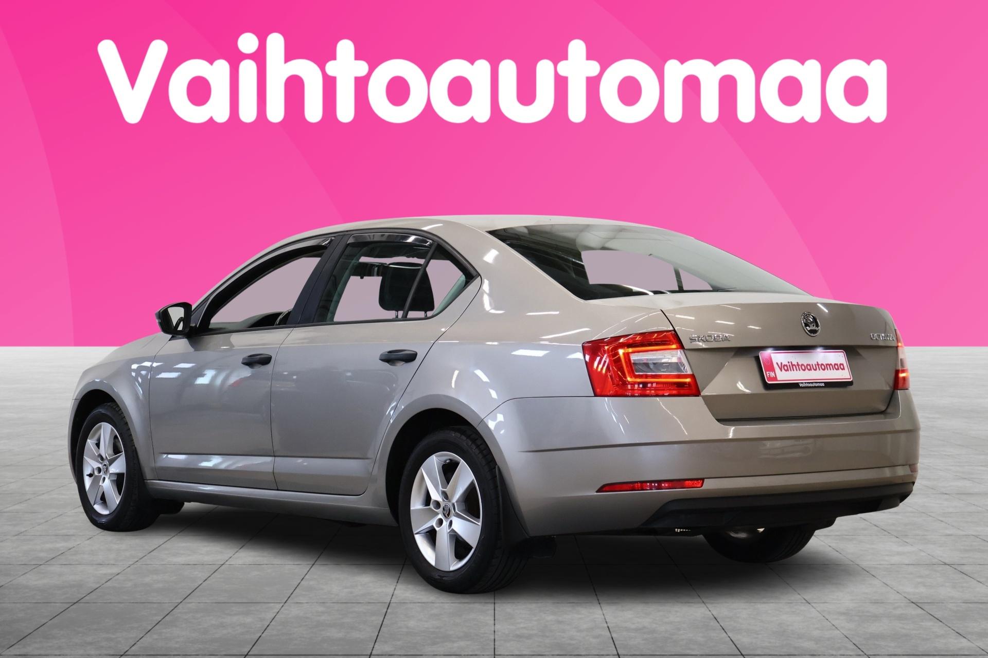 SKODA Octavia 6