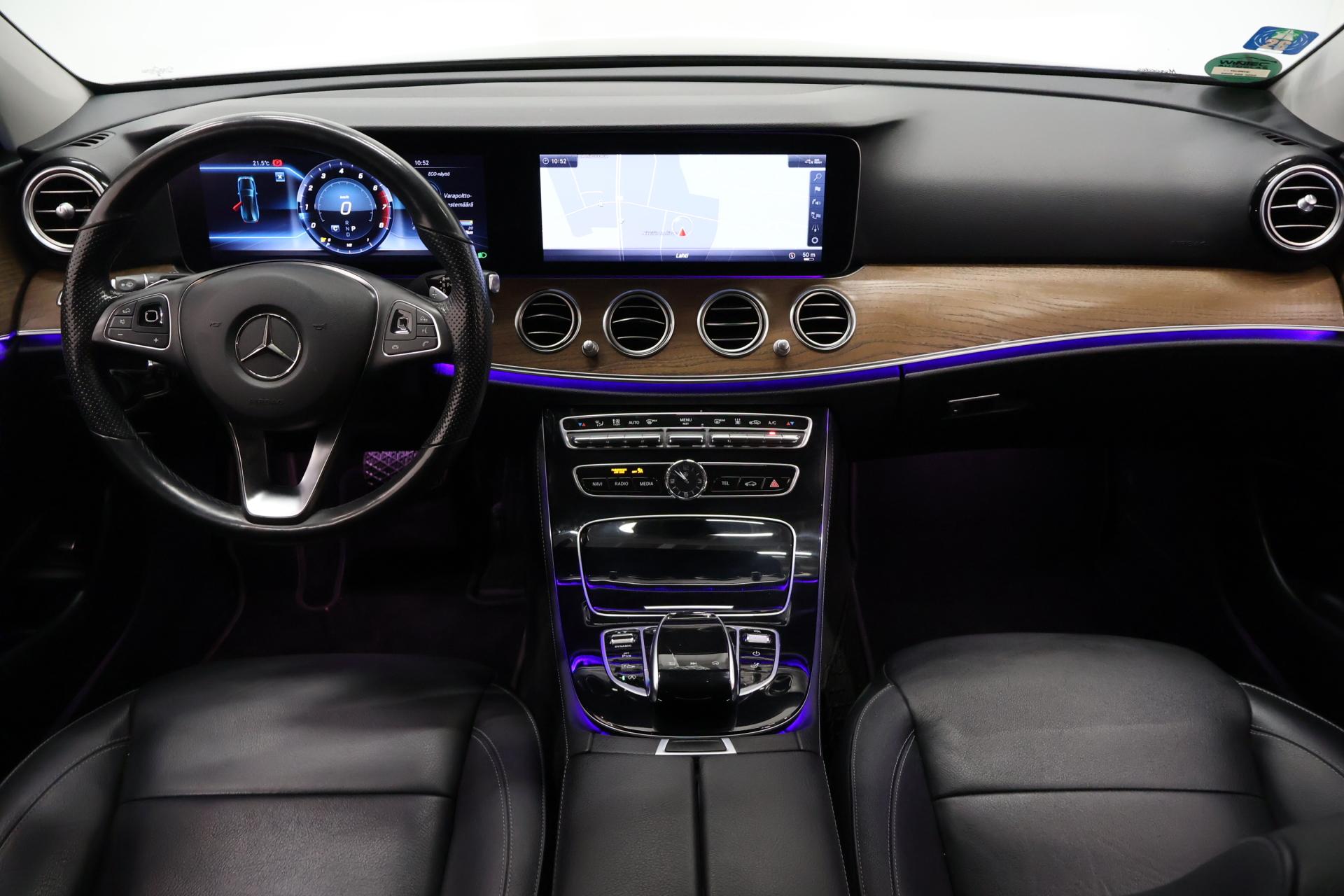 MERCEDES-BENZ E 2017