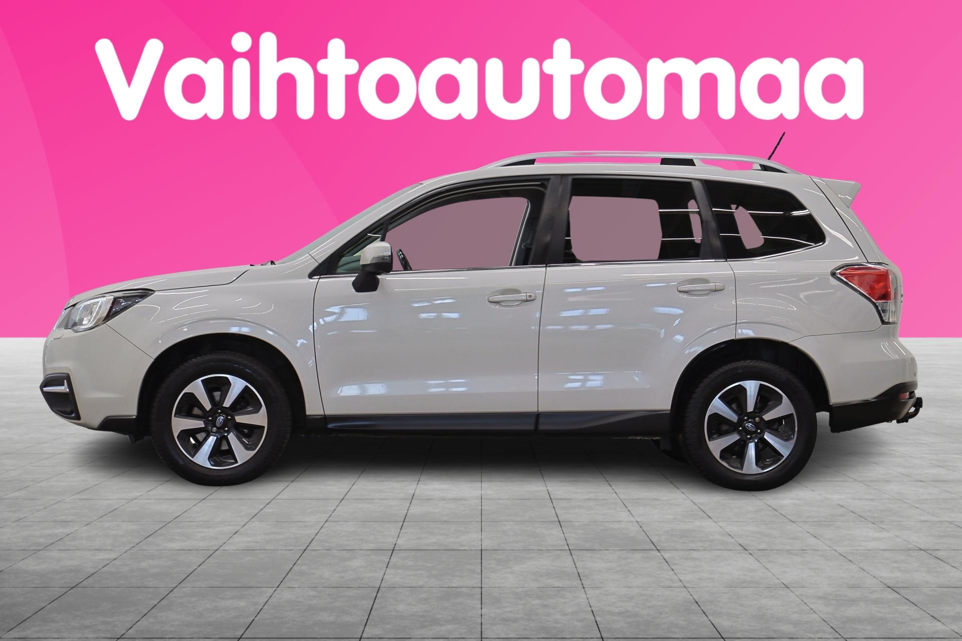 SUBARU Forester 2016