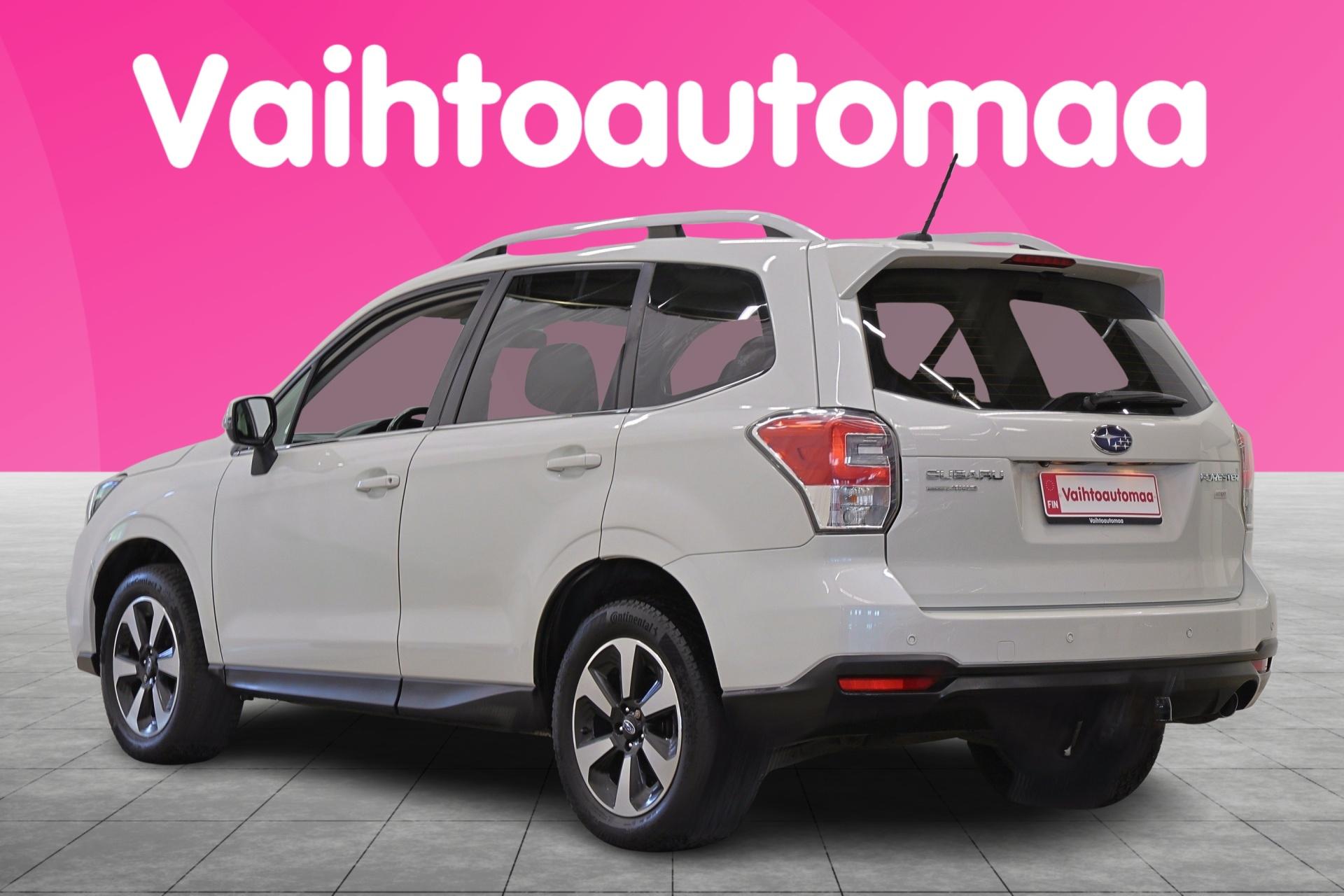 SUBARU Forester 2016