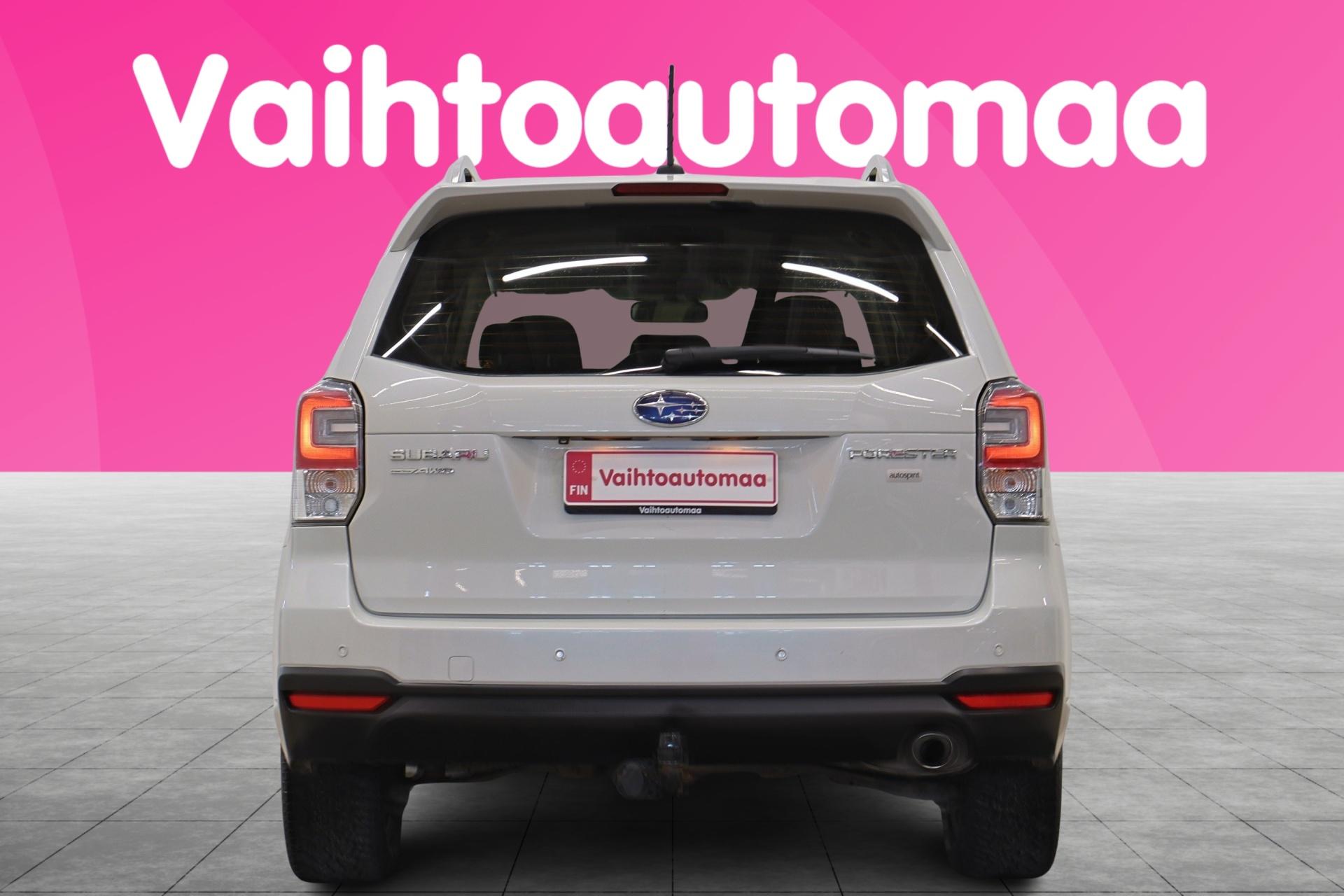 SUBARU Forester 2016