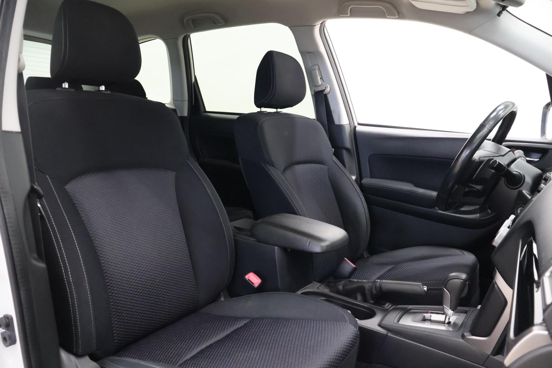 SUBARU Forester 2016