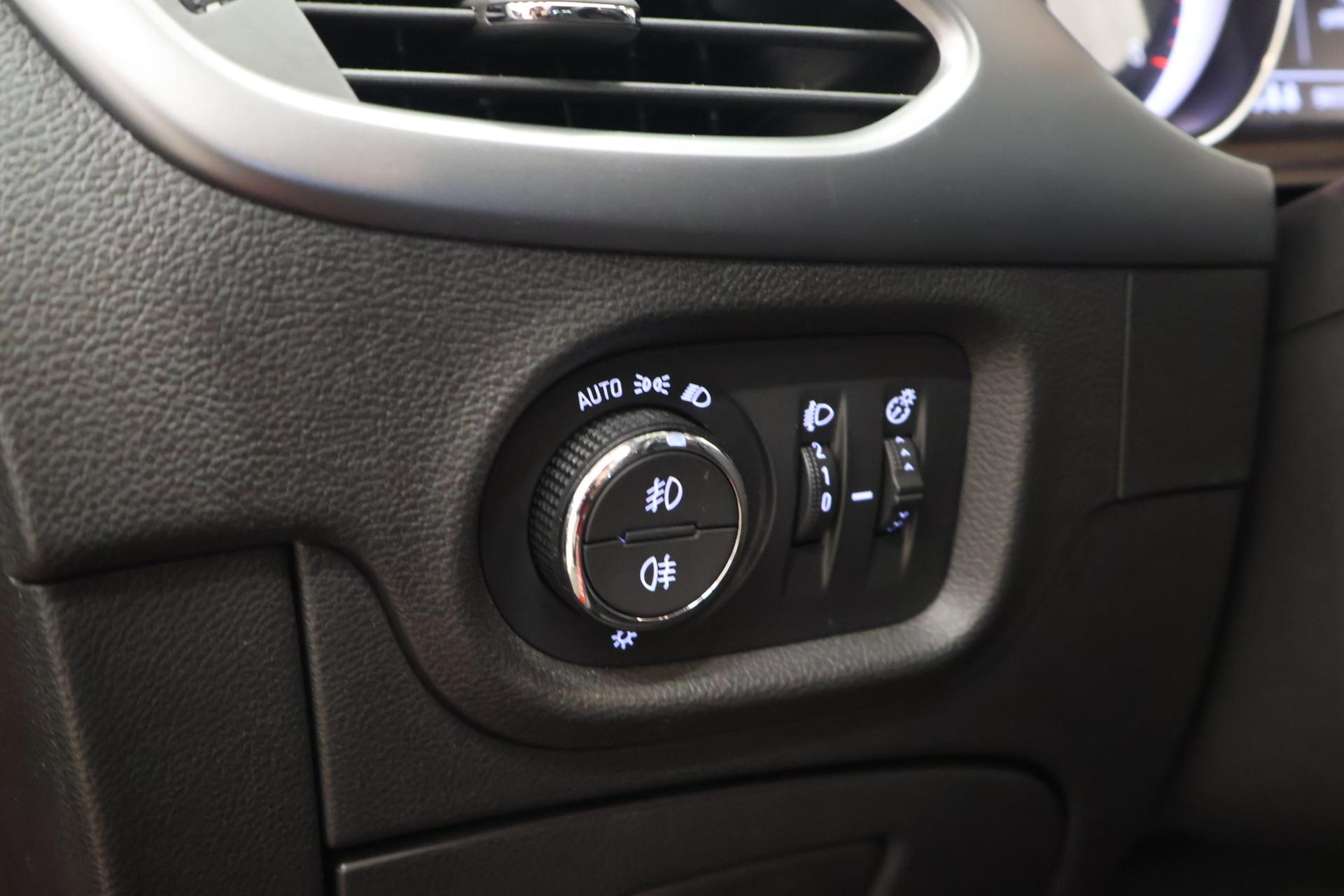 OPEL Astra 2018