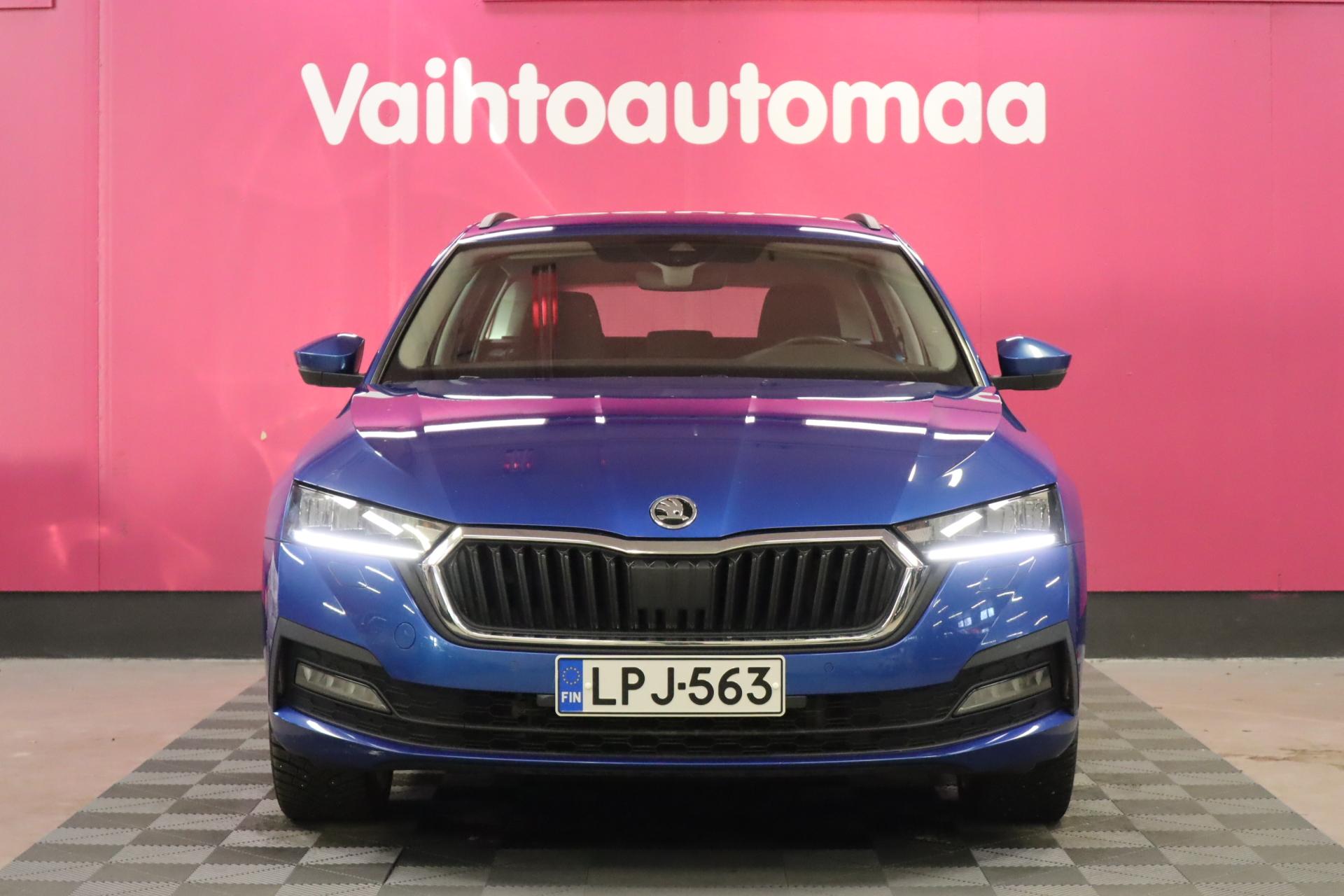 SKODA Octavia 2021