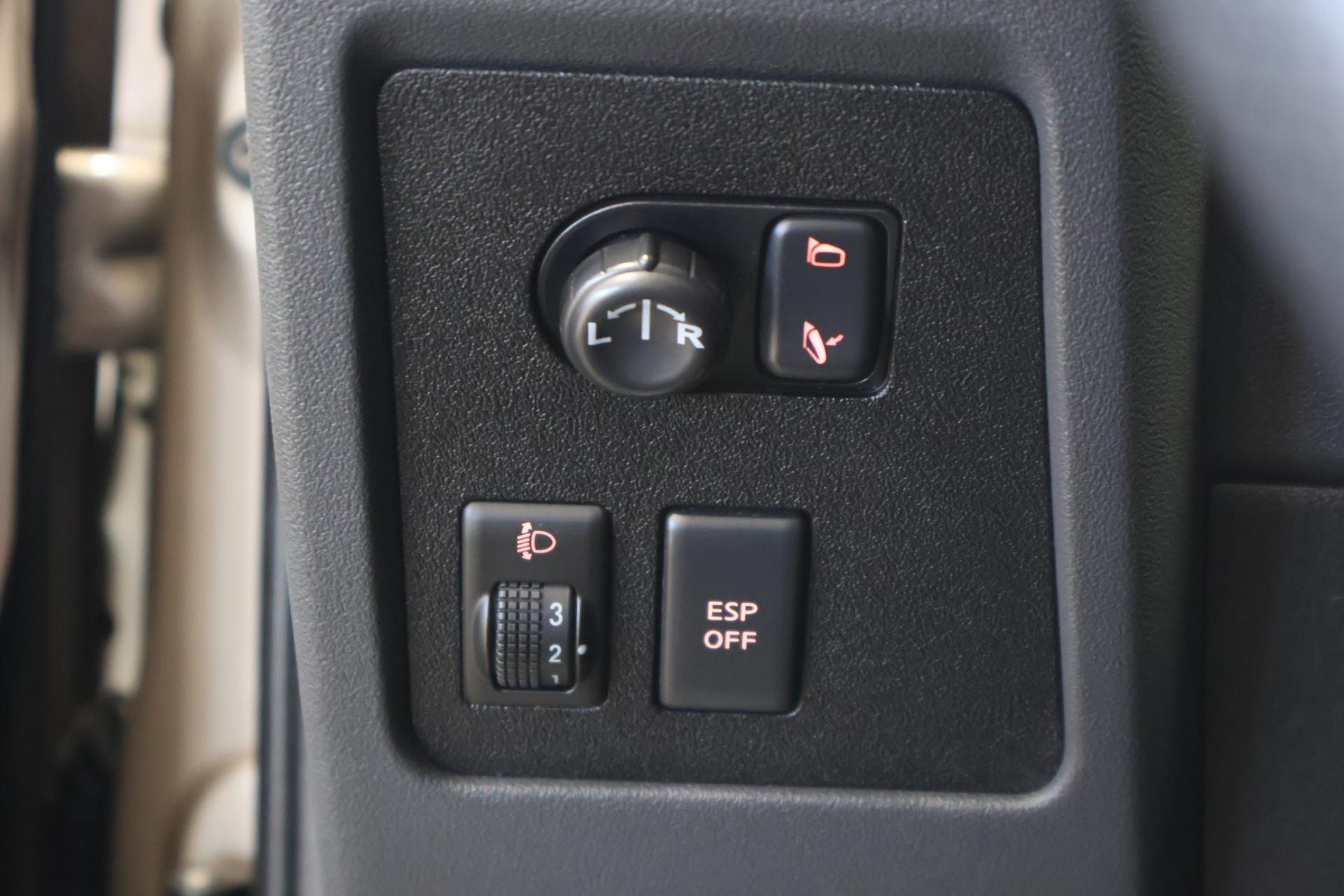 NISSAN Qashqai 2008
