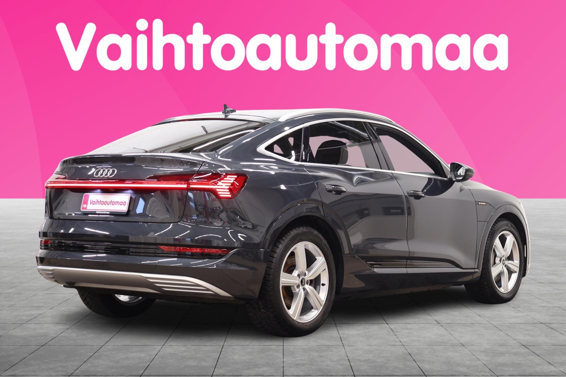 AUDI e-tron 2023