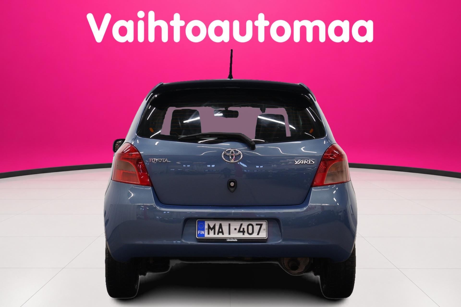 TOYOTA Yaris 2006