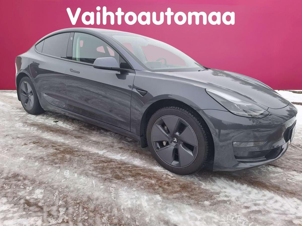 TESLA Model 3 2021