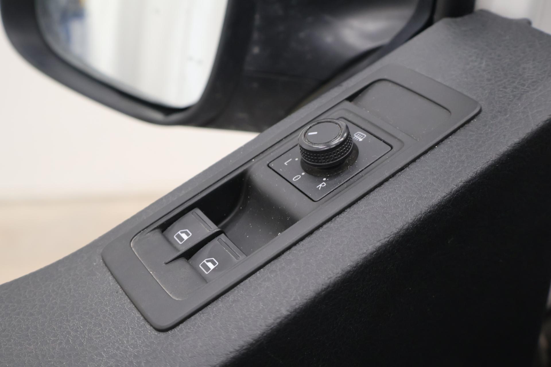 VOLKSWAGEN Transporter 2016