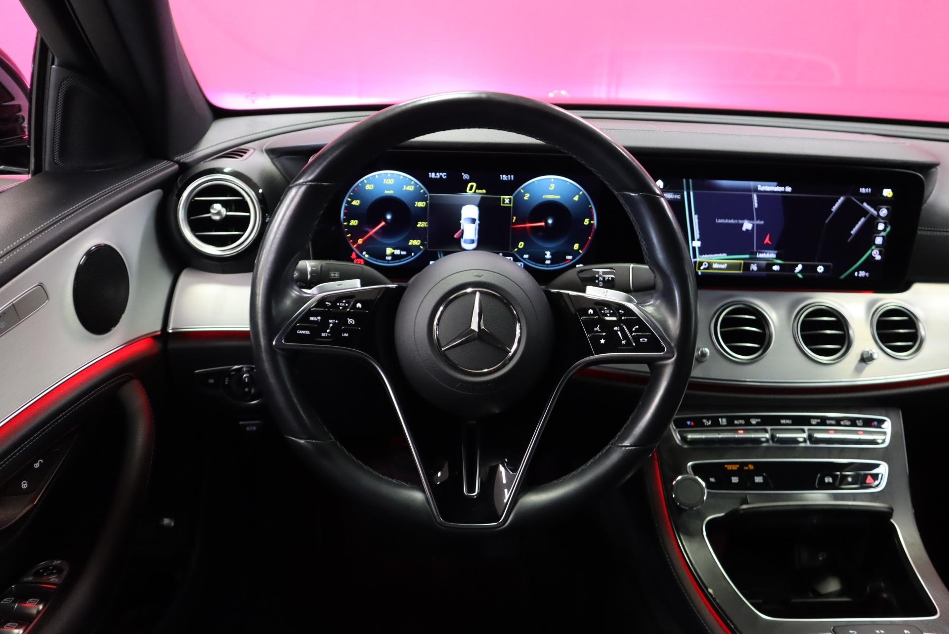 MERCEDES-BENZ E 2021